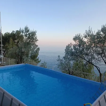 Tatil Evi Casa Oleandro Finale Ligure